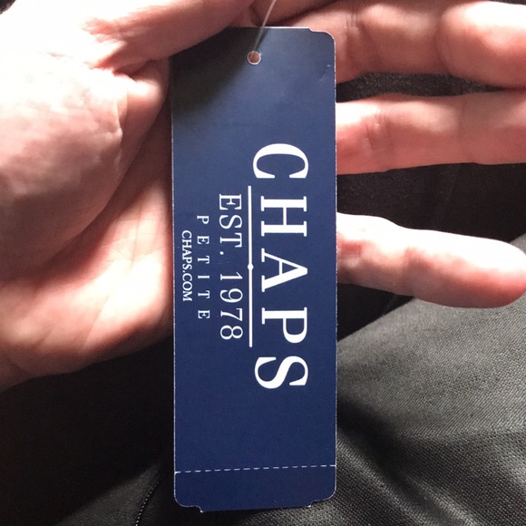 CHAPS petite navy USA multi colored lined tie up halter top. Brand New Size PXL. - Picture 8 of 9